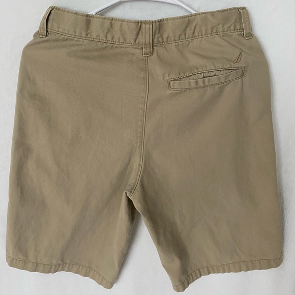🔥🔥Náutica shorts, Size 16🔥🔥 - Picture 3 of 5
